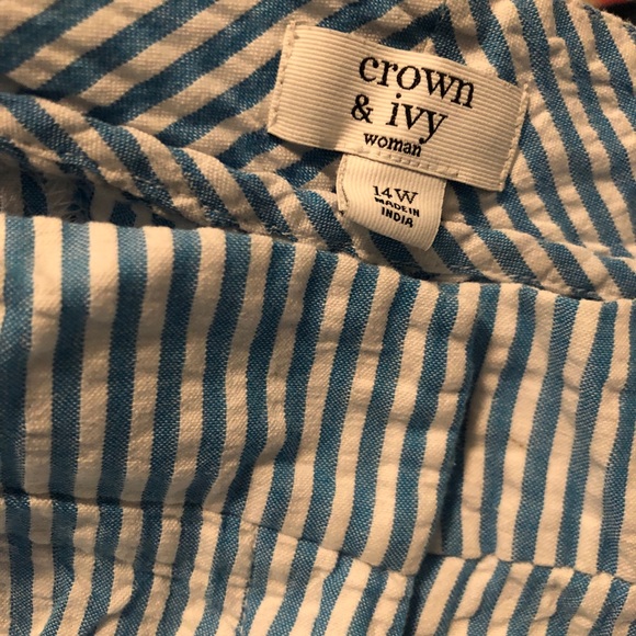 Crown & Ivy Seersucker Shorts - Picture 2 of 3